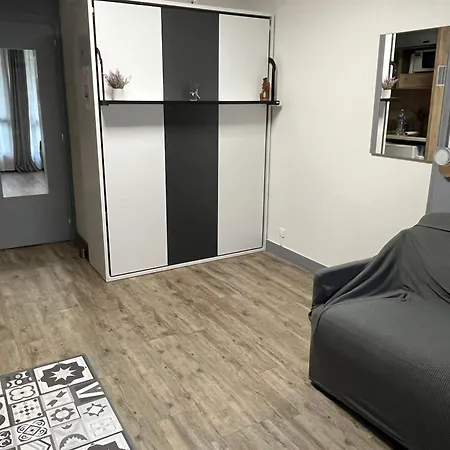 4 Couchages Avec Balcon Est Refait A Neuf Cote 2000